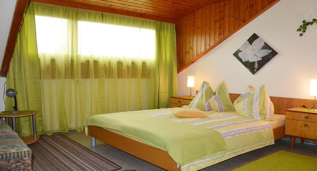 Gasthof-Pension Karawankenblick Pörtschach am Wörthersee 외부 사진